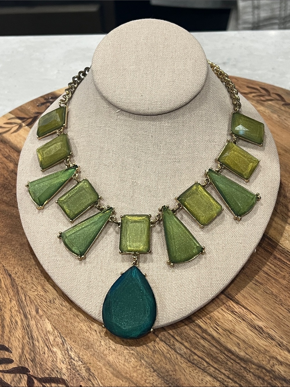 Vintage signed Mika Green Statement Bib Necklace with Teardrop Pendant